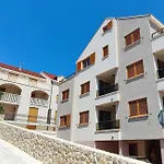 Casa Laurea 4*