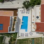 Casa Laurea Guest house 4*