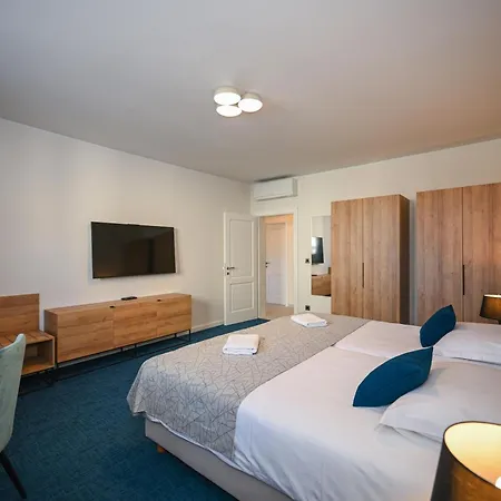 Casa Laurea 4* Zaton