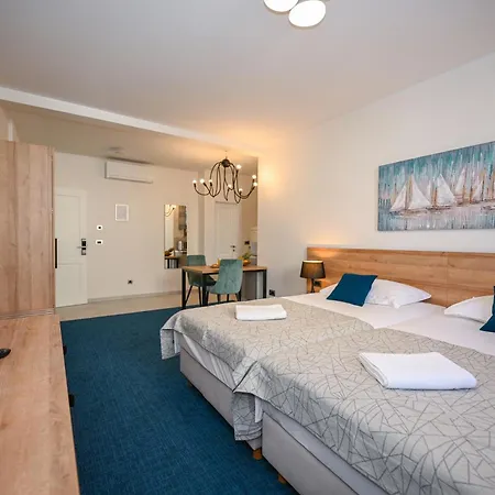Vendégház Casa Laurea 4*