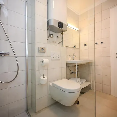 Casa Laurea Vendégház 4*